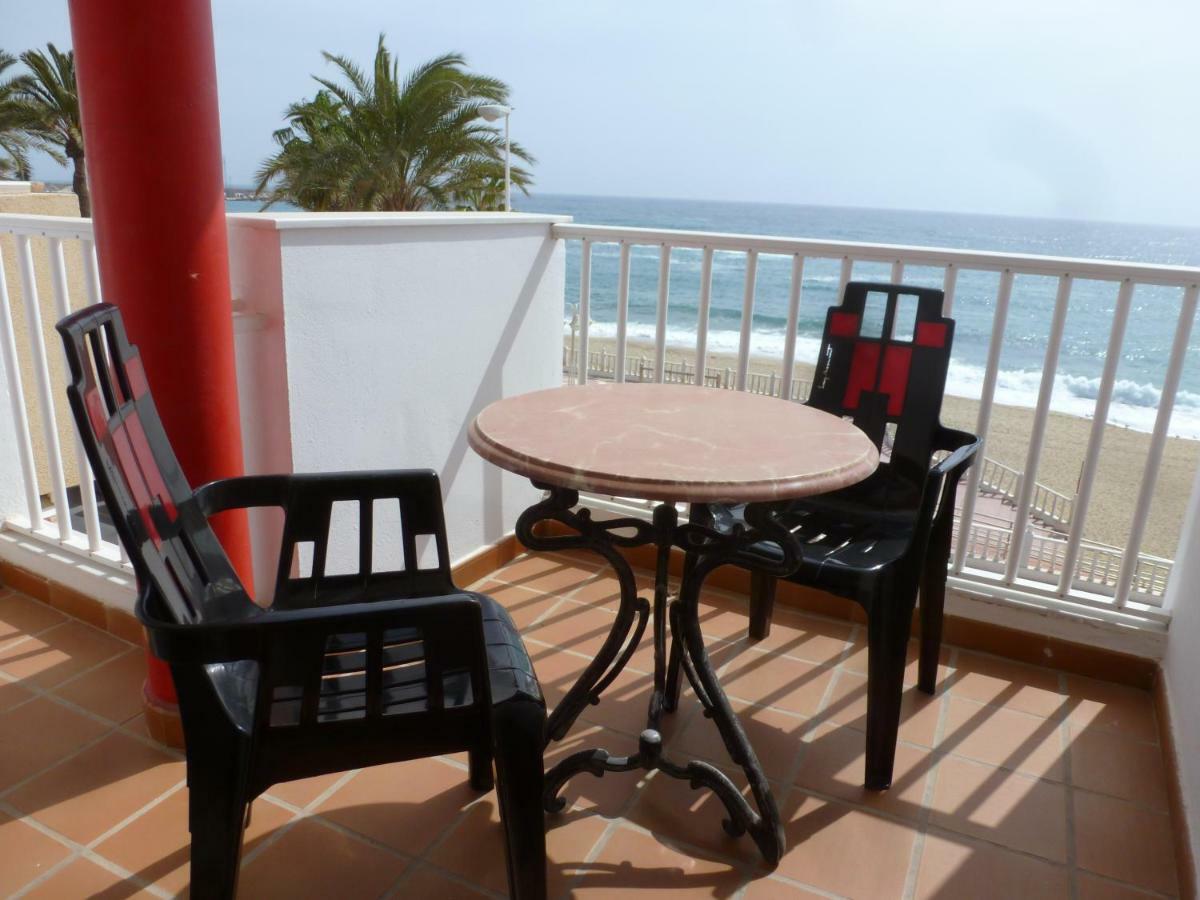 Hostal Cortes Гаруча Екстериор снимка